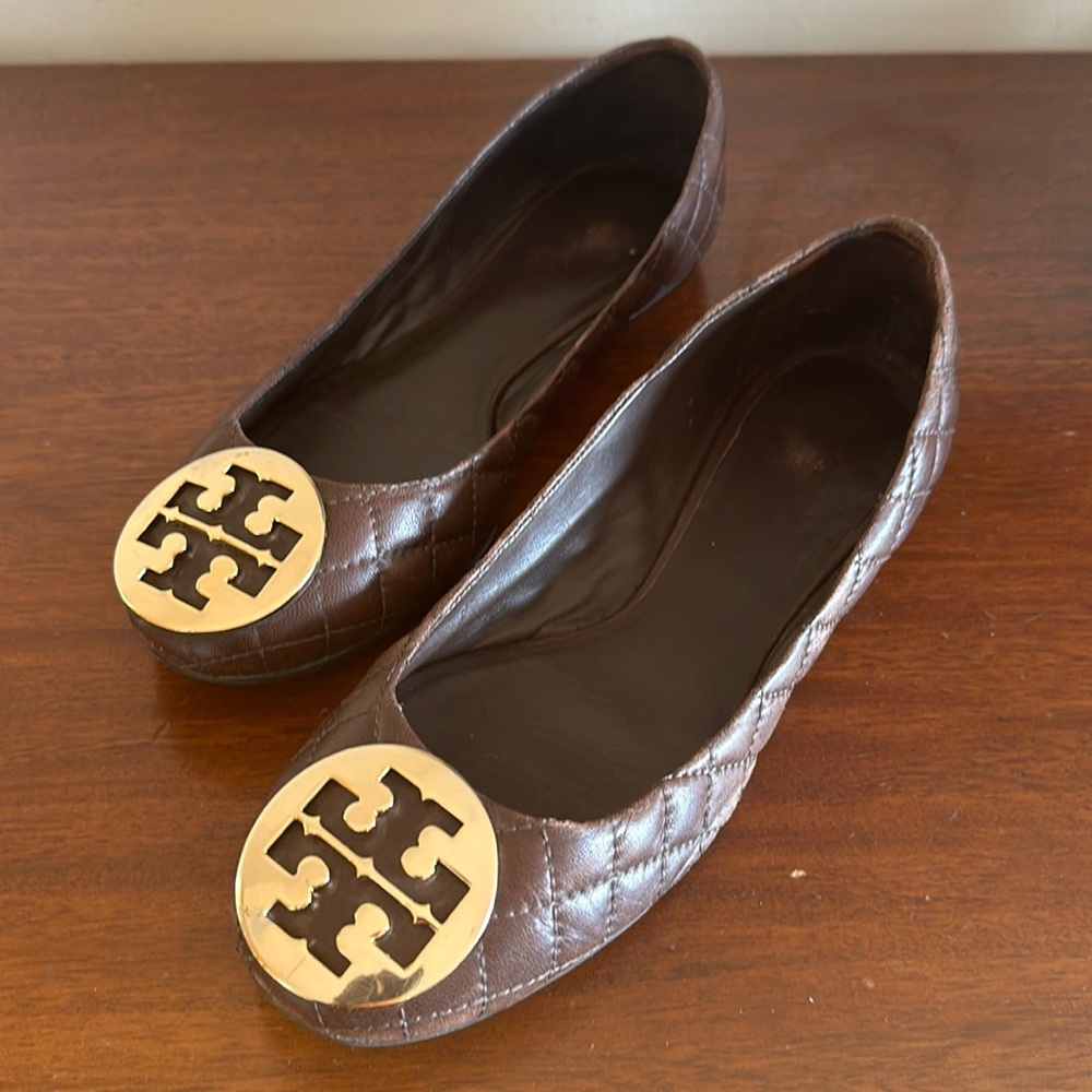 Tory Burch Brown quilted flats